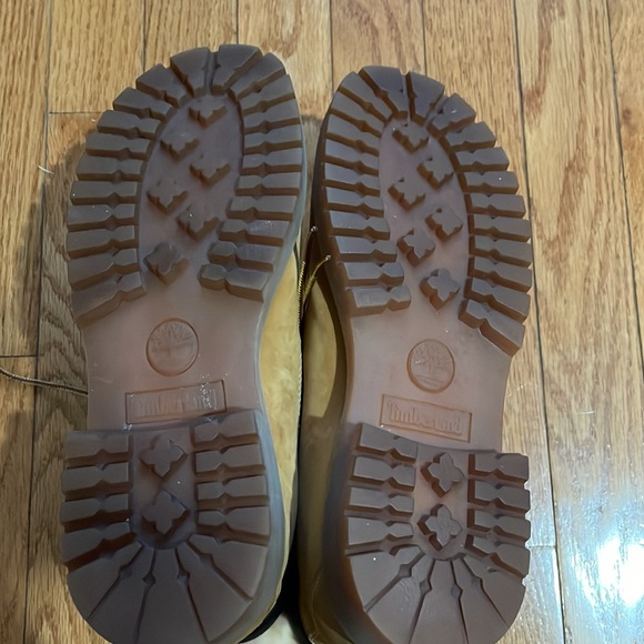 ✨Timberland Nellie Ankle boots ✨ Women’s Size 8 🥾 - Picture 3 of 7